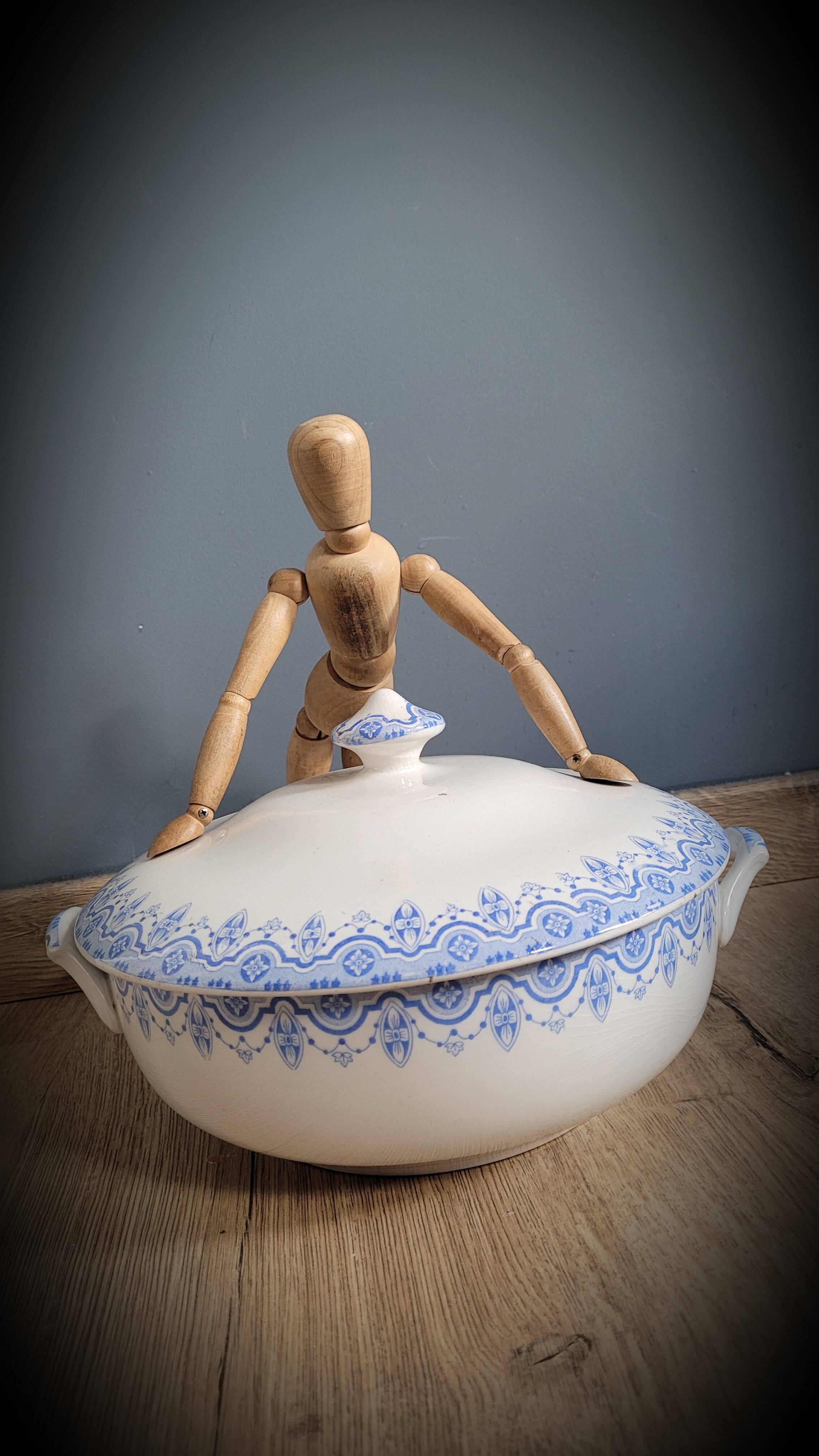 Clara tureen