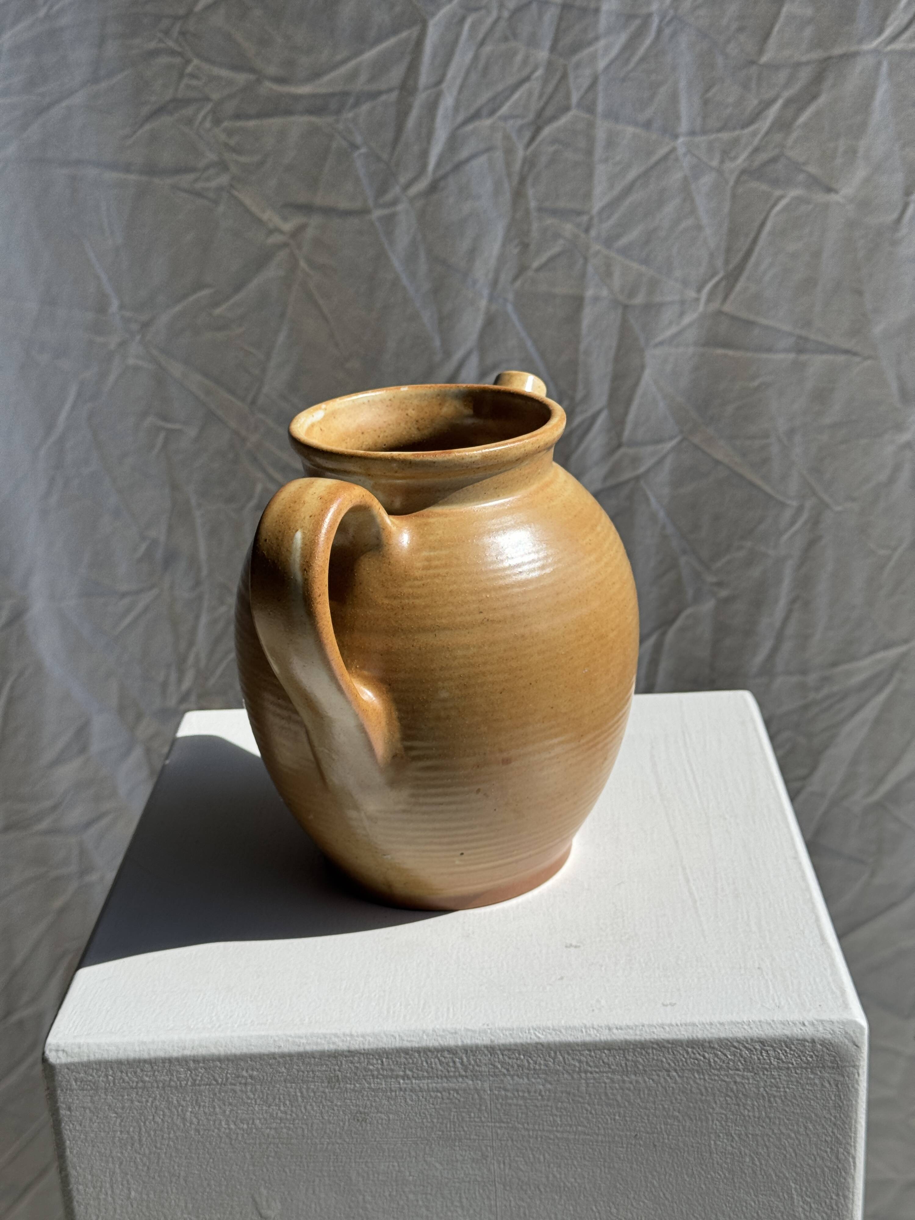Village France stoneware jug H16.5