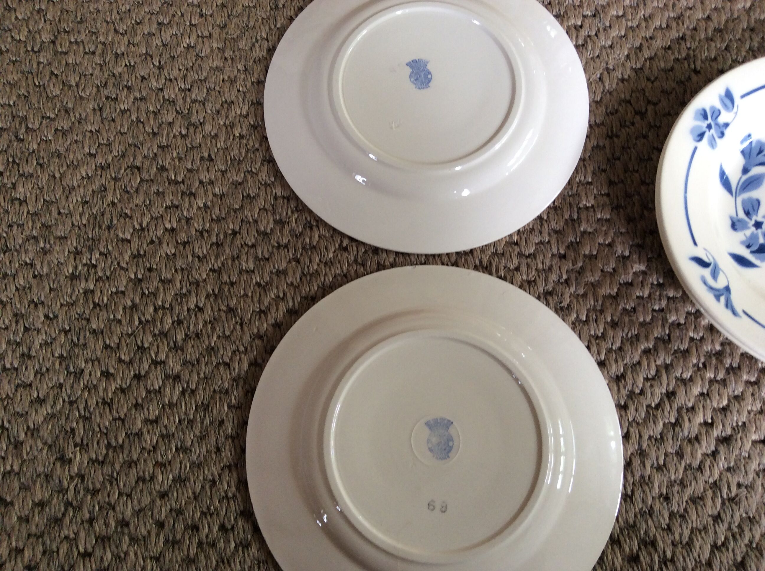 Set of 6 vintage dessert plates