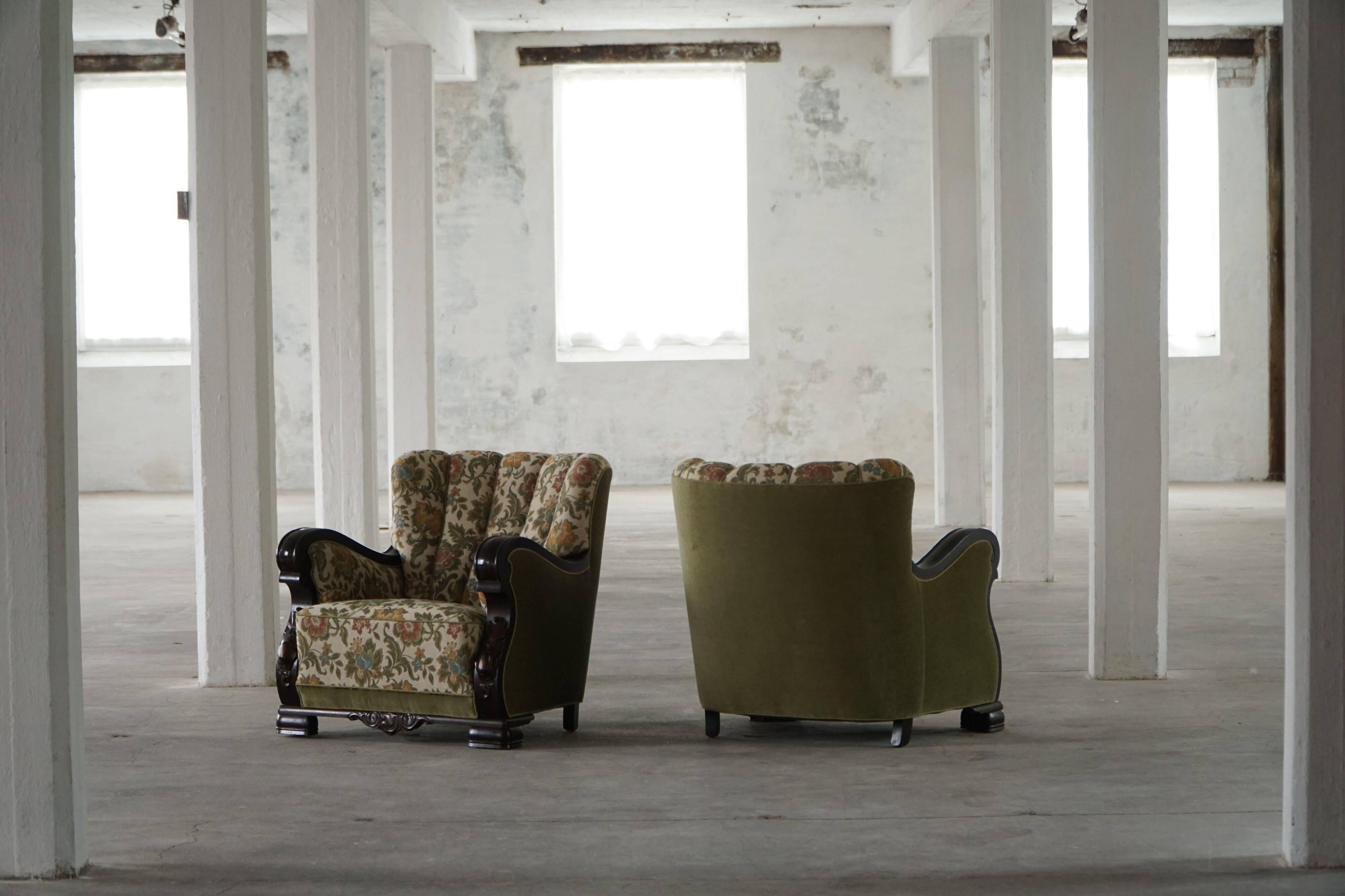 Pair of Danish Art Nouveau armchairs in embroidered floral velvet, 1920s.