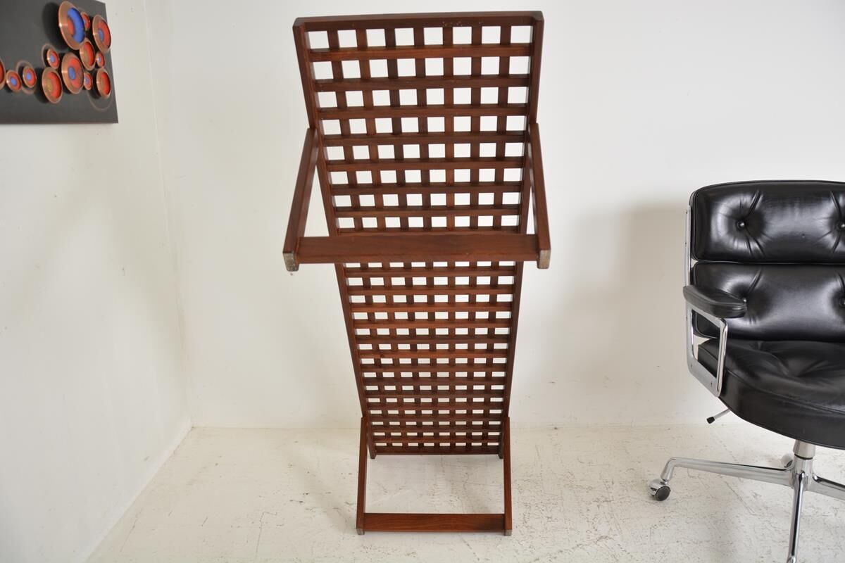 Peter Lovig's bench from the 1960s