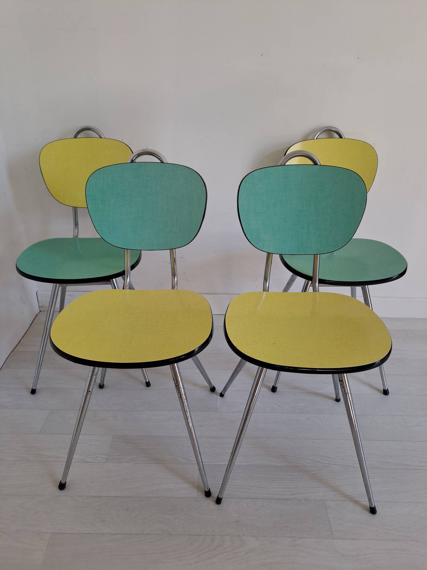 4 formica chairs
