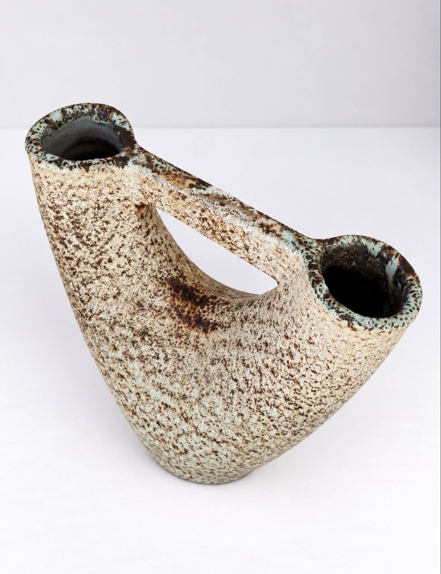 Sculptural double neck vase in stoneware - pottery of the great oak, Vallauris