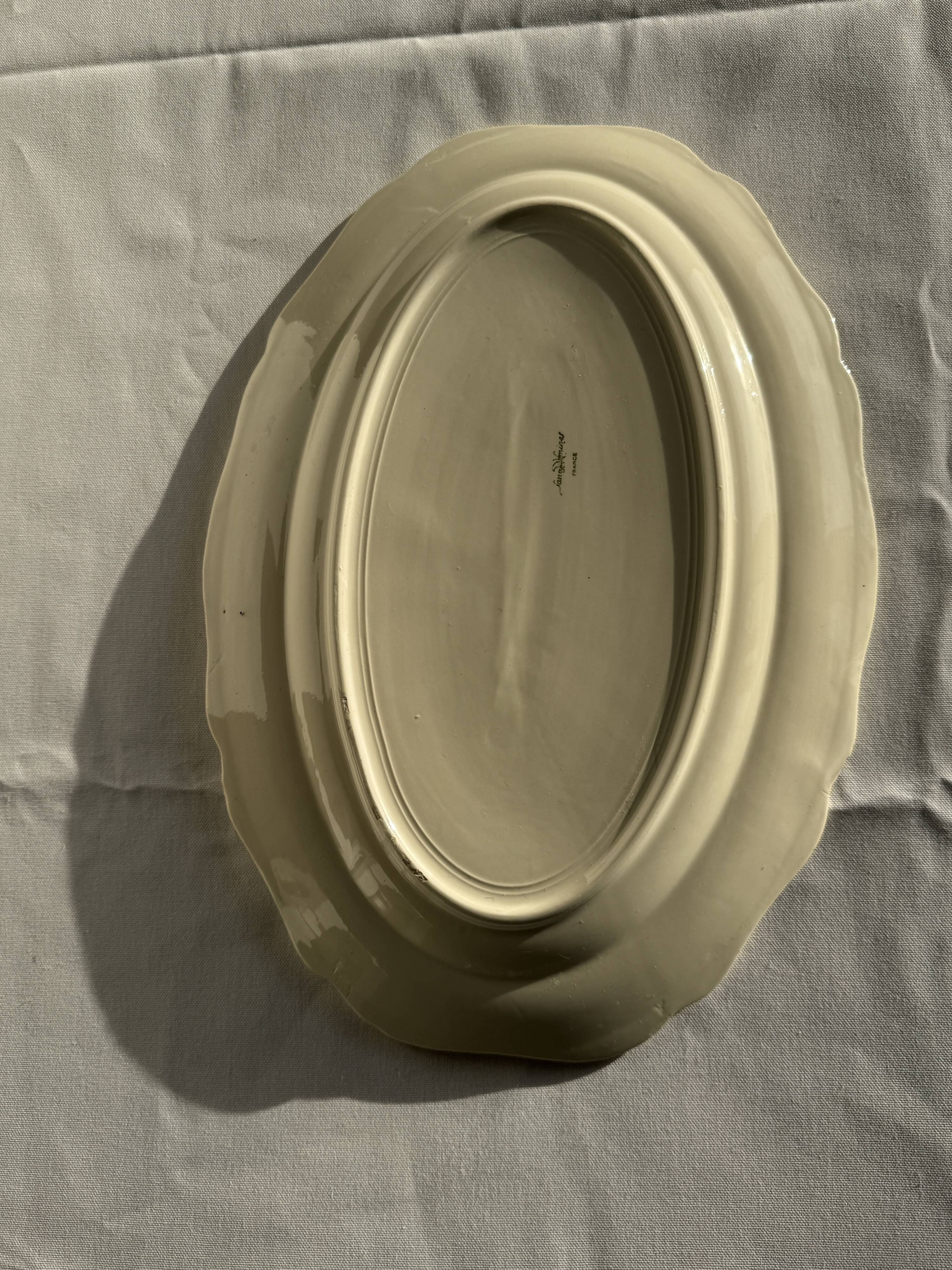 Large oval cream earthenware dish Sarreguemines France L44
