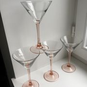 Lot de 4 verres à cocktail à pieds roses années 70
