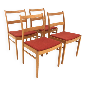 Set de 4 chaises de table en chêne, Bodafors ,Suède, 1960