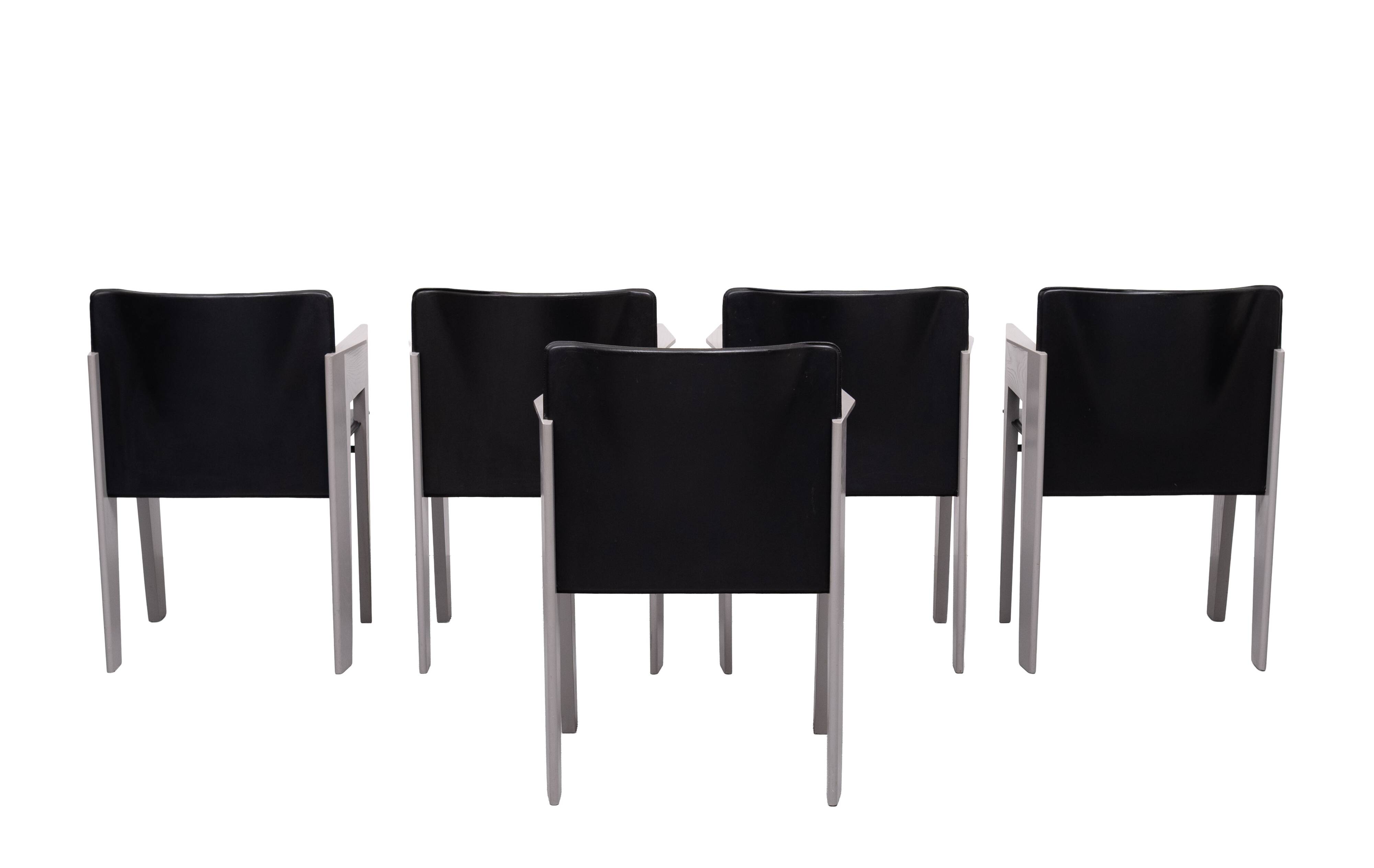 Chaises de salle à manger en cuir et en bois époustouflantes par Arnold Merckx pour Arco, vers 1980.