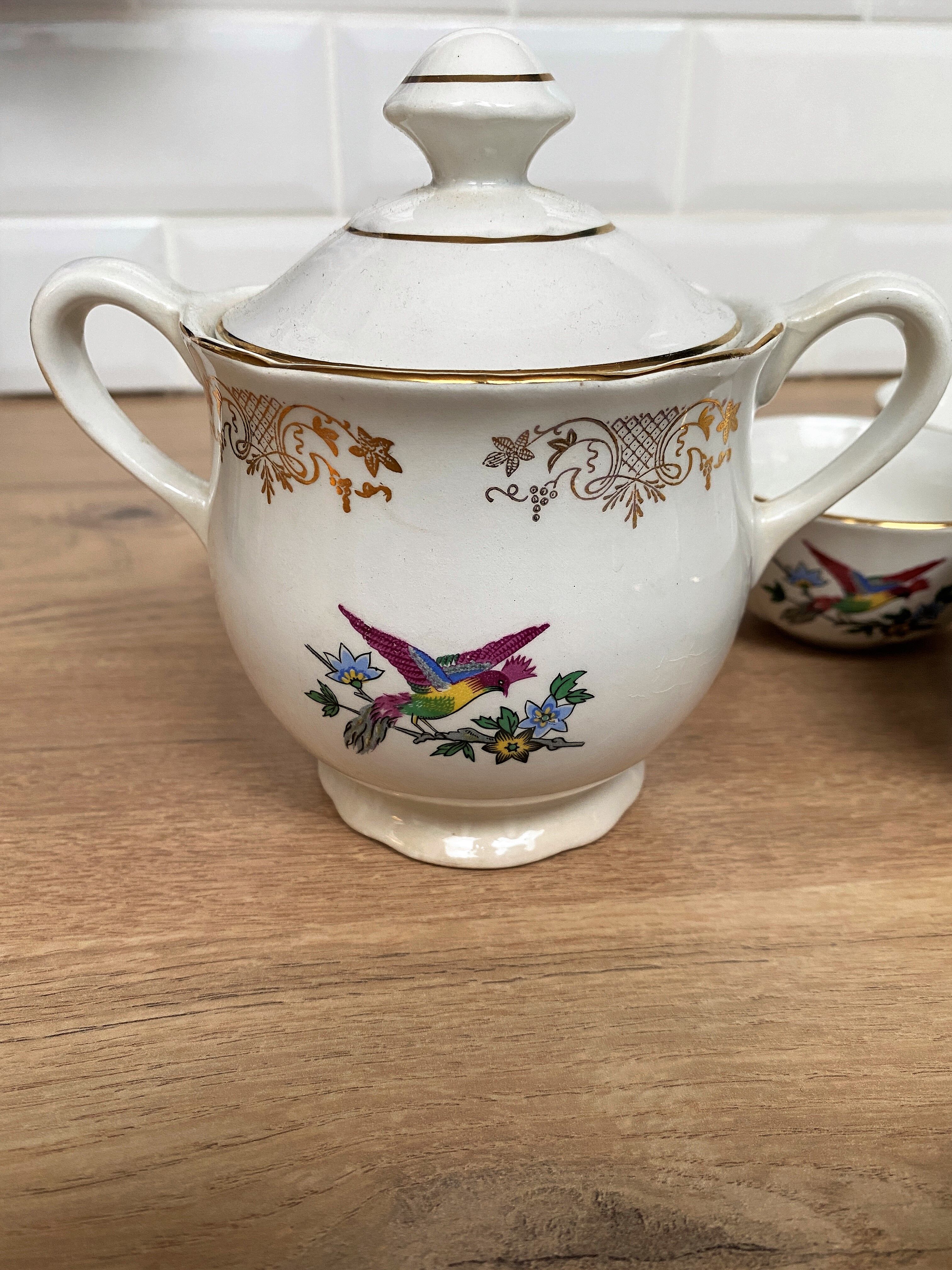 Earthenware coffee service