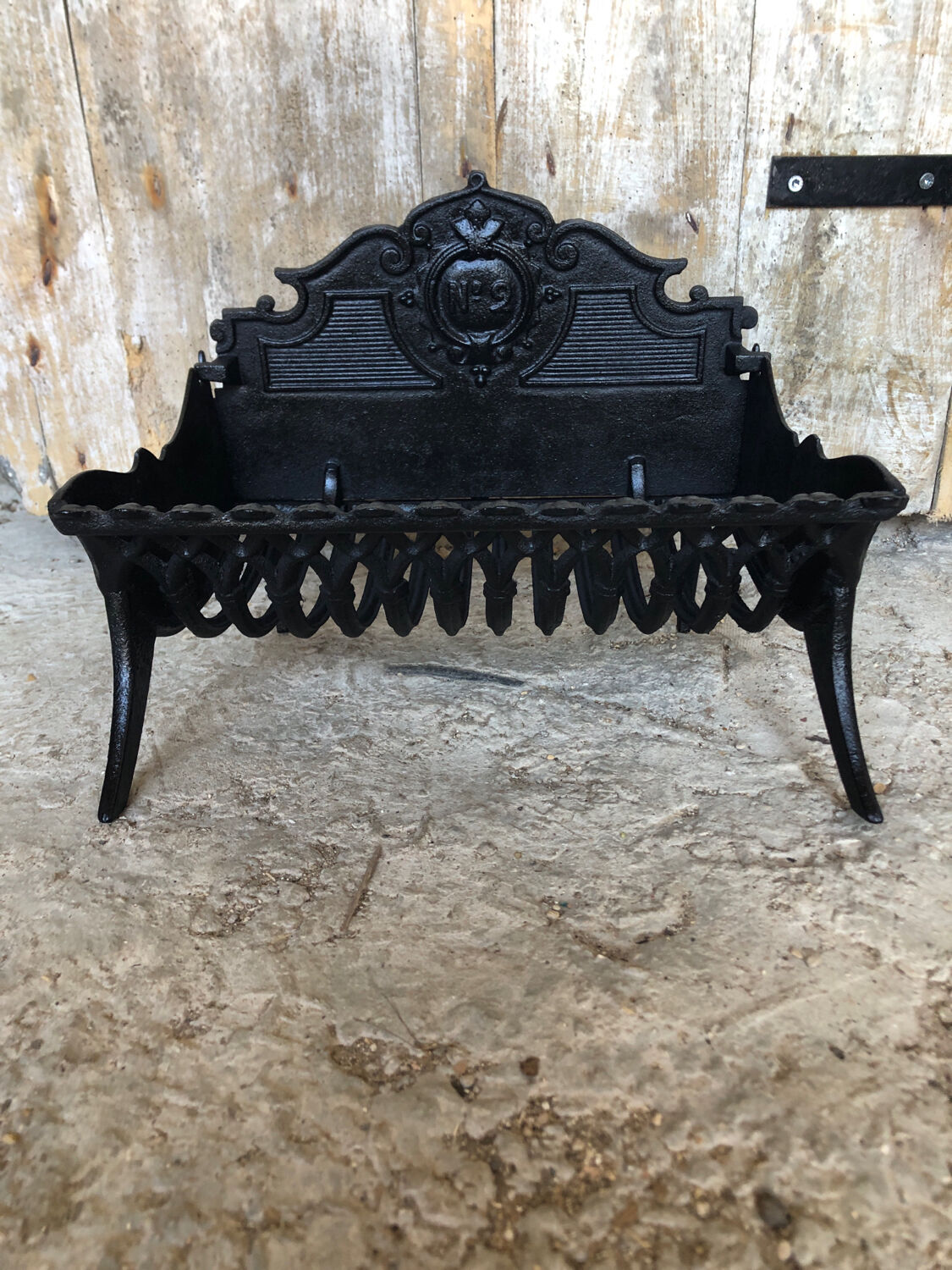 Old fireplace fireplace cast iron removable plate