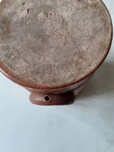 Old pot in gres, for salt