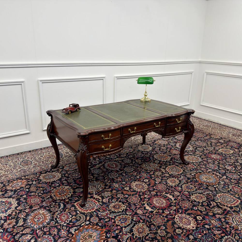 Bureau d'écriture anglais antique classique