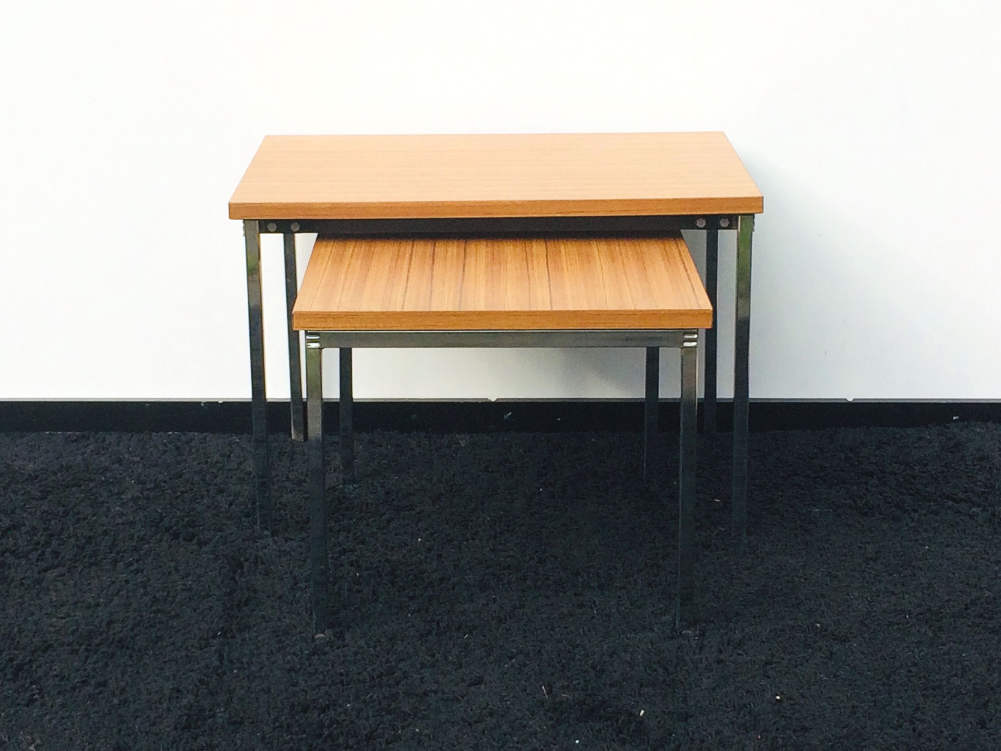 Pair coffee tables by Pierre Guariche for Meurop 60