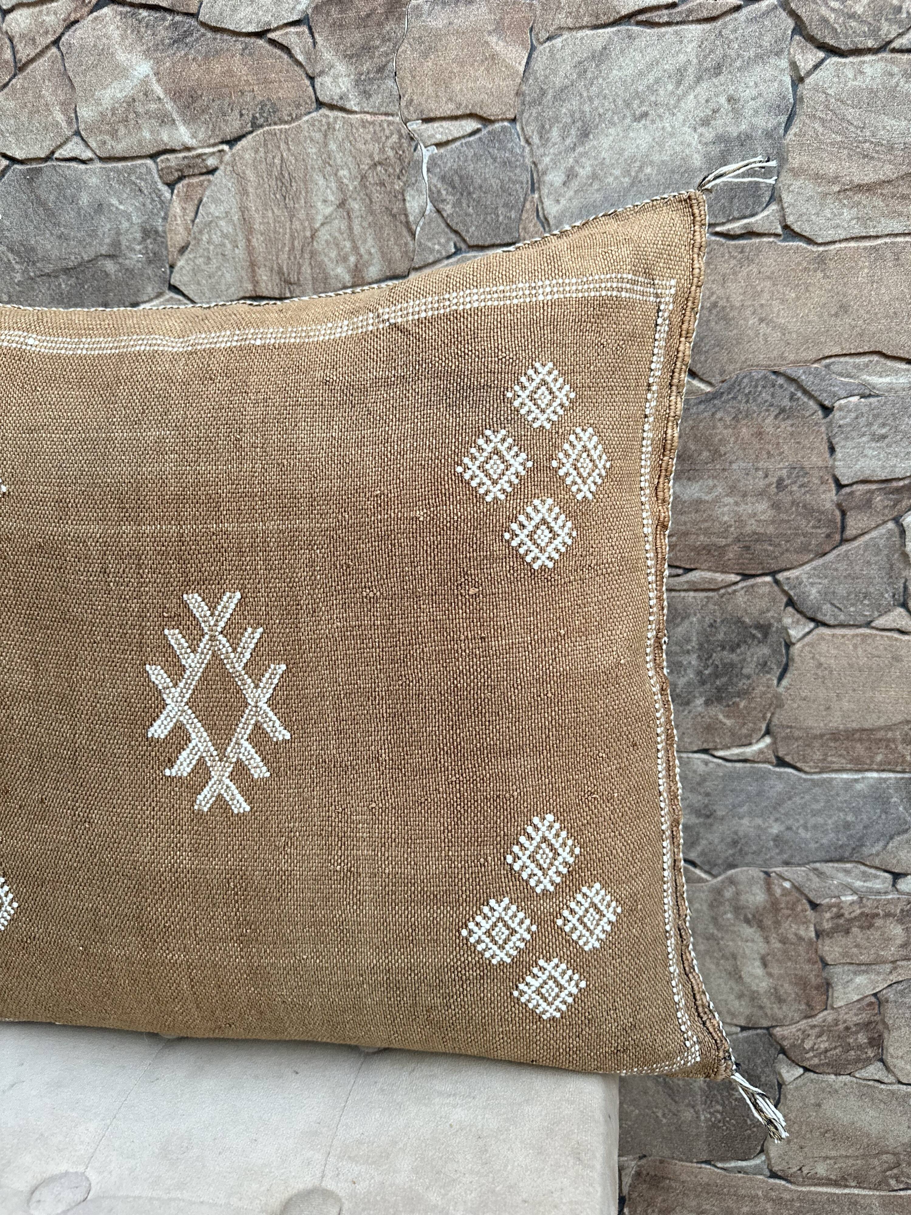 Cactus silk cushion cover: Handwoven Moroccan Sabra cushion