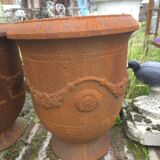 Cast iron Medici Anduze vase, garden decoration
