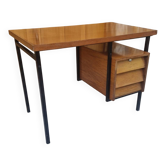 Bureau scandinave moderniste
