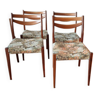 Série de 4 chaises scandinaves en palissandre 1960.