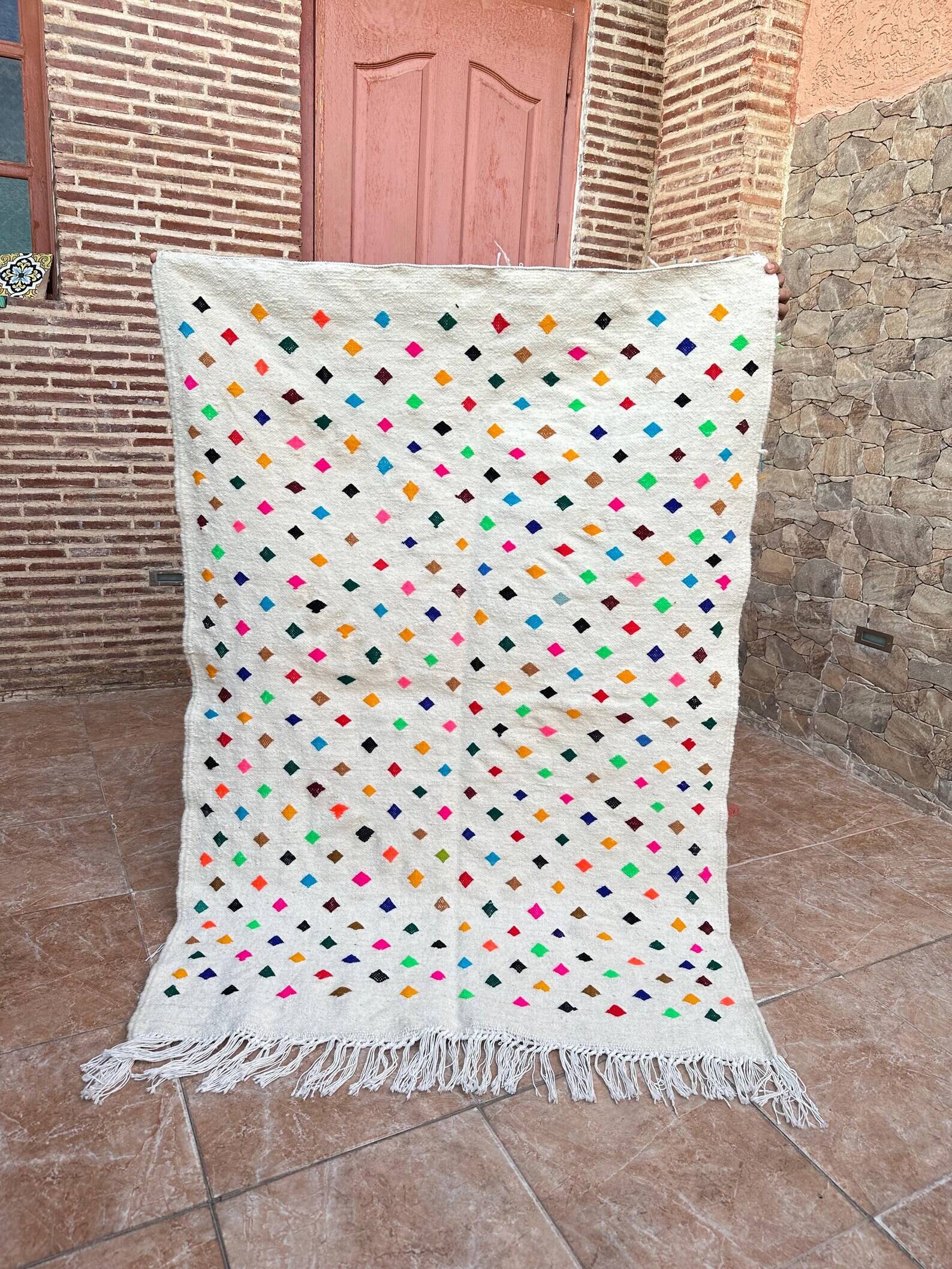 Moroccan rug - handmade rug - Berber wool rug - Floor rug - Crocheted rug.