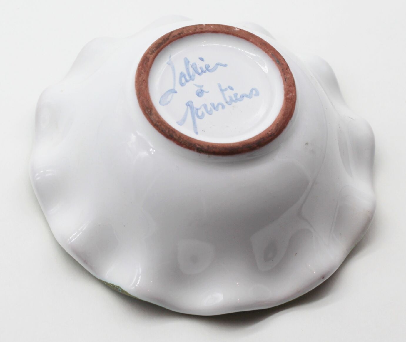 Empty mossy cellar pocket