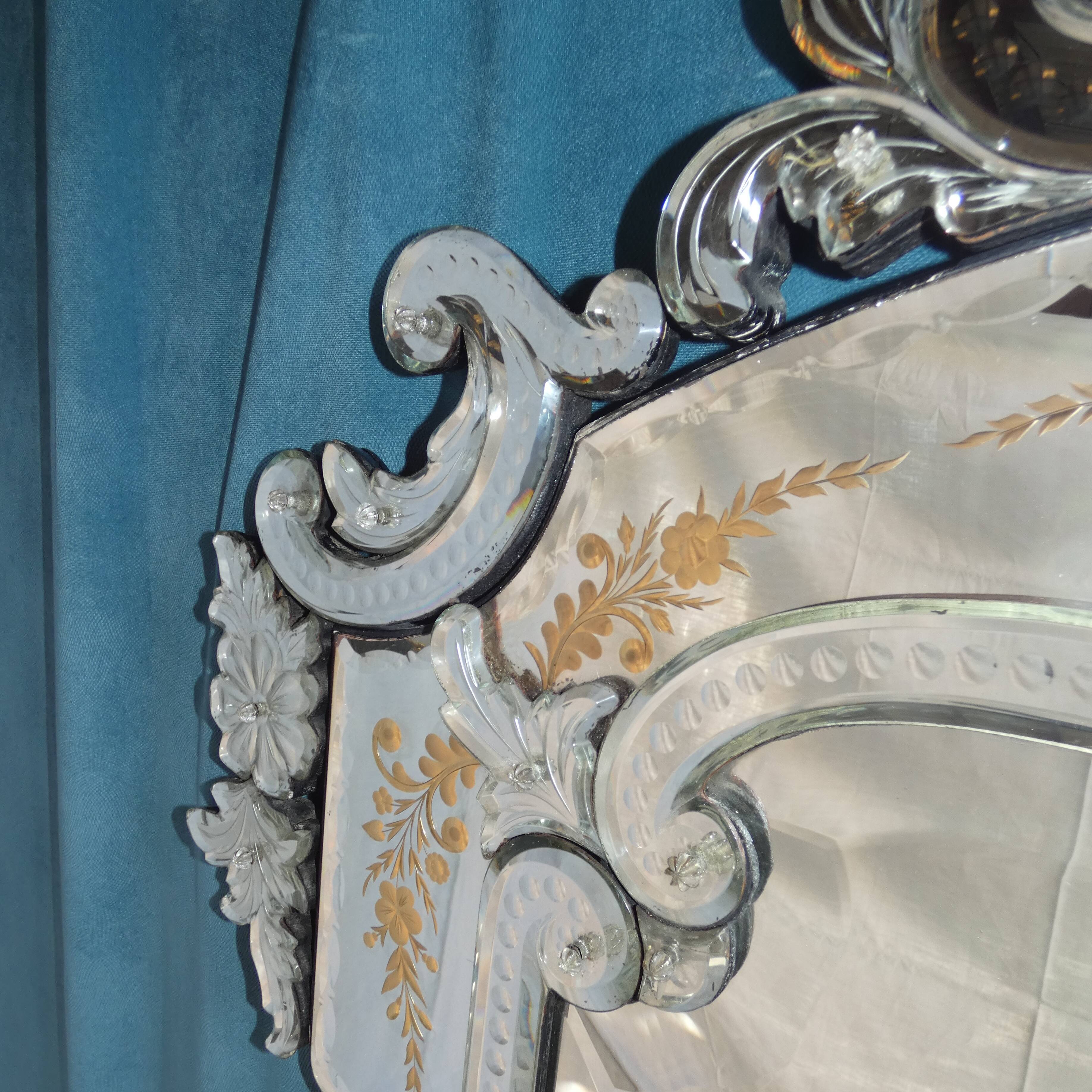 Baroque mirror murano eglomized height 166 x 110 early twentieth