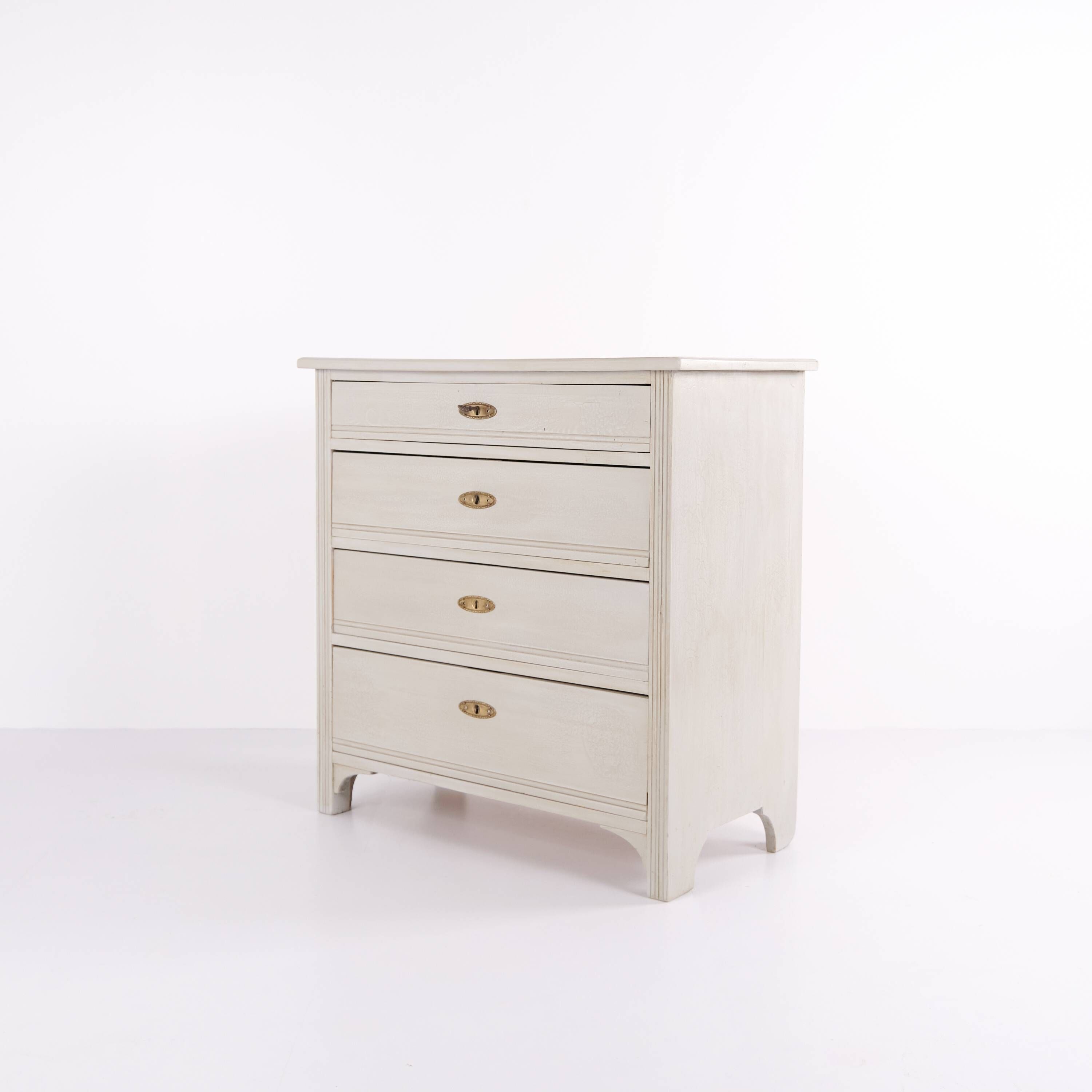 Commode antique avec 4 tiroirs – peinte en gris – vers 1890