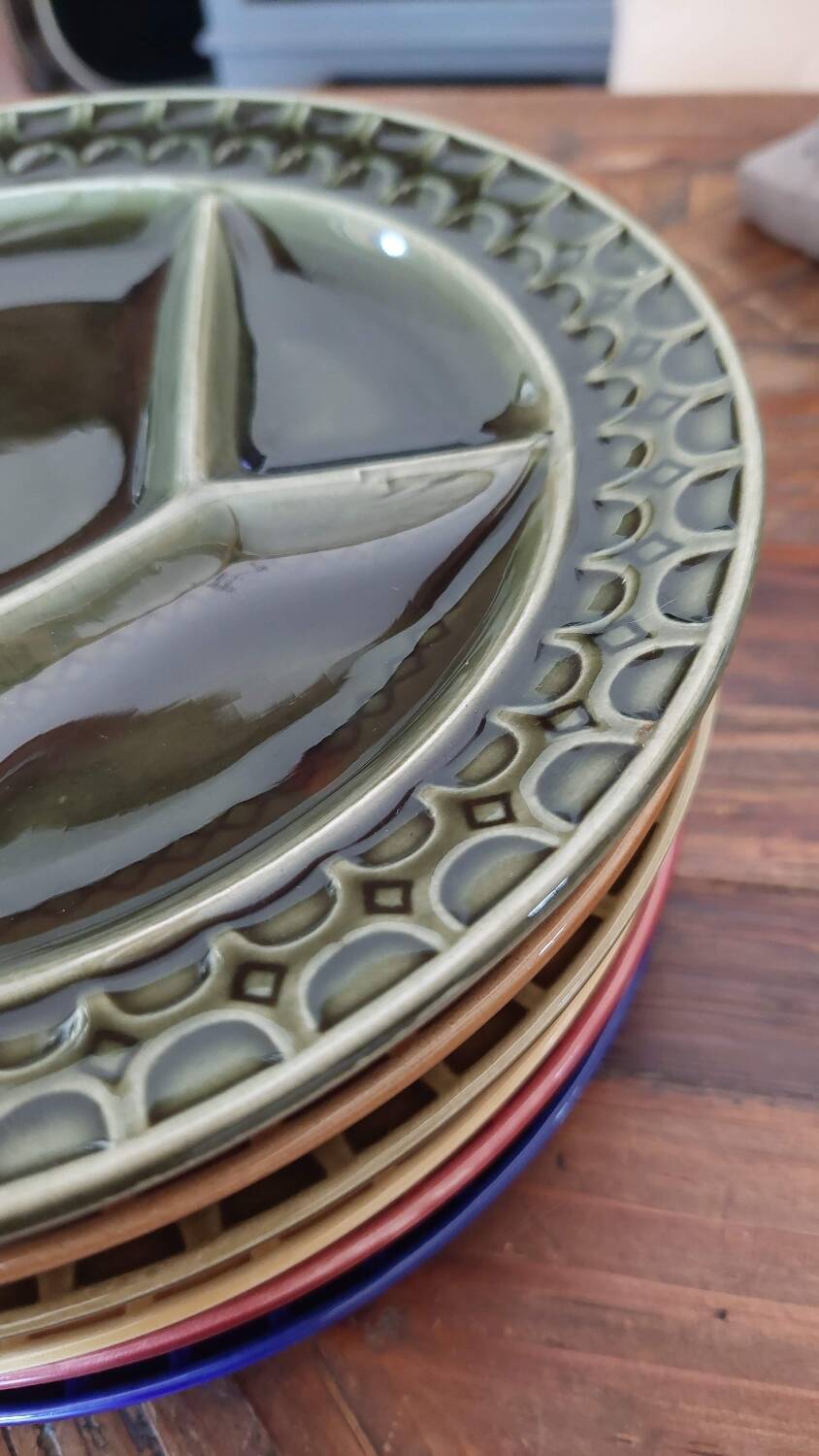 Set of 6 Sarreguemines plates for Burgundy fondue