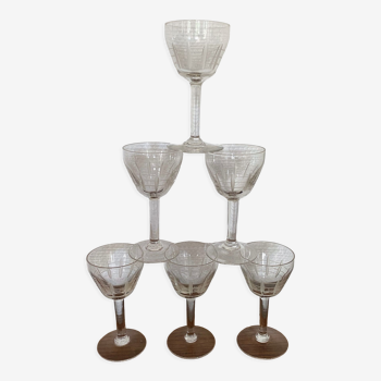 Set of 6 engraved wine glasses