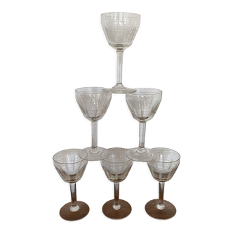 Set of 6 engraved wine glasses