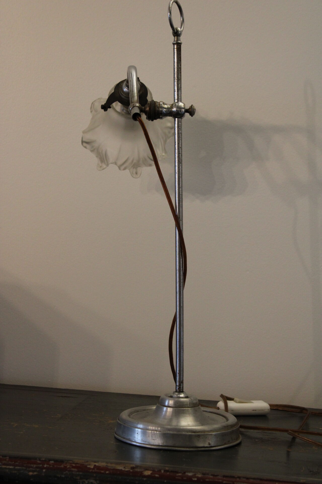 Orientable office lamp