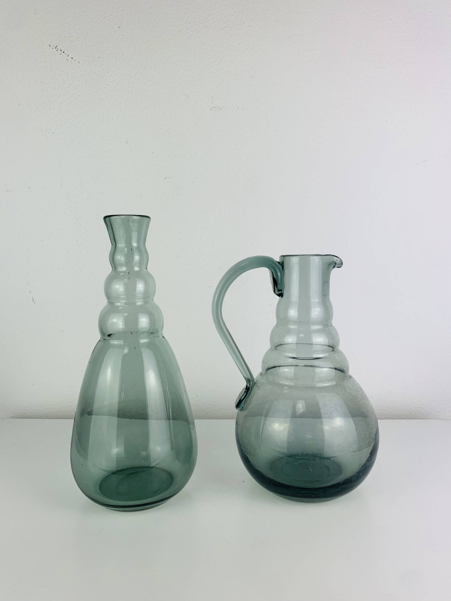 Pair of Daum Nancy carafes, Art Deco