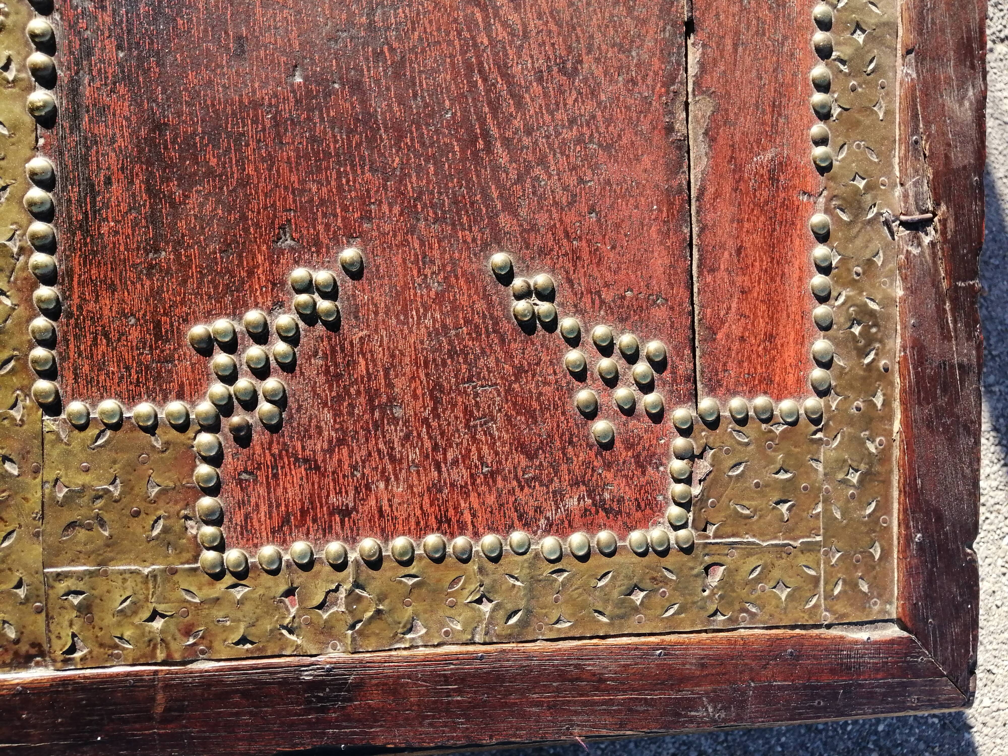 Oriental wedding chest in solid wood