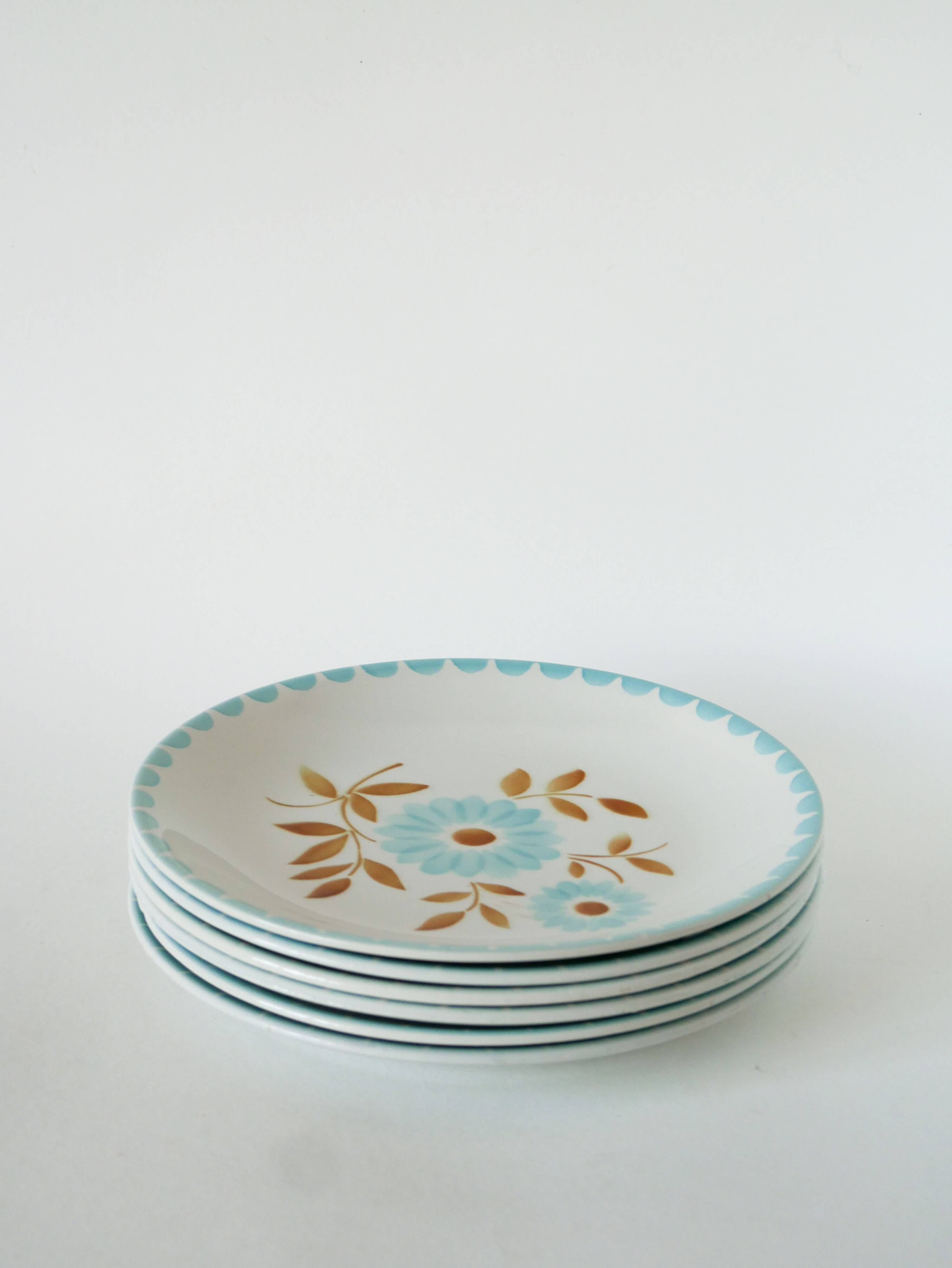 Set of 6 semi-deep plates with flowers, Sky Blue and Brown, 1970.