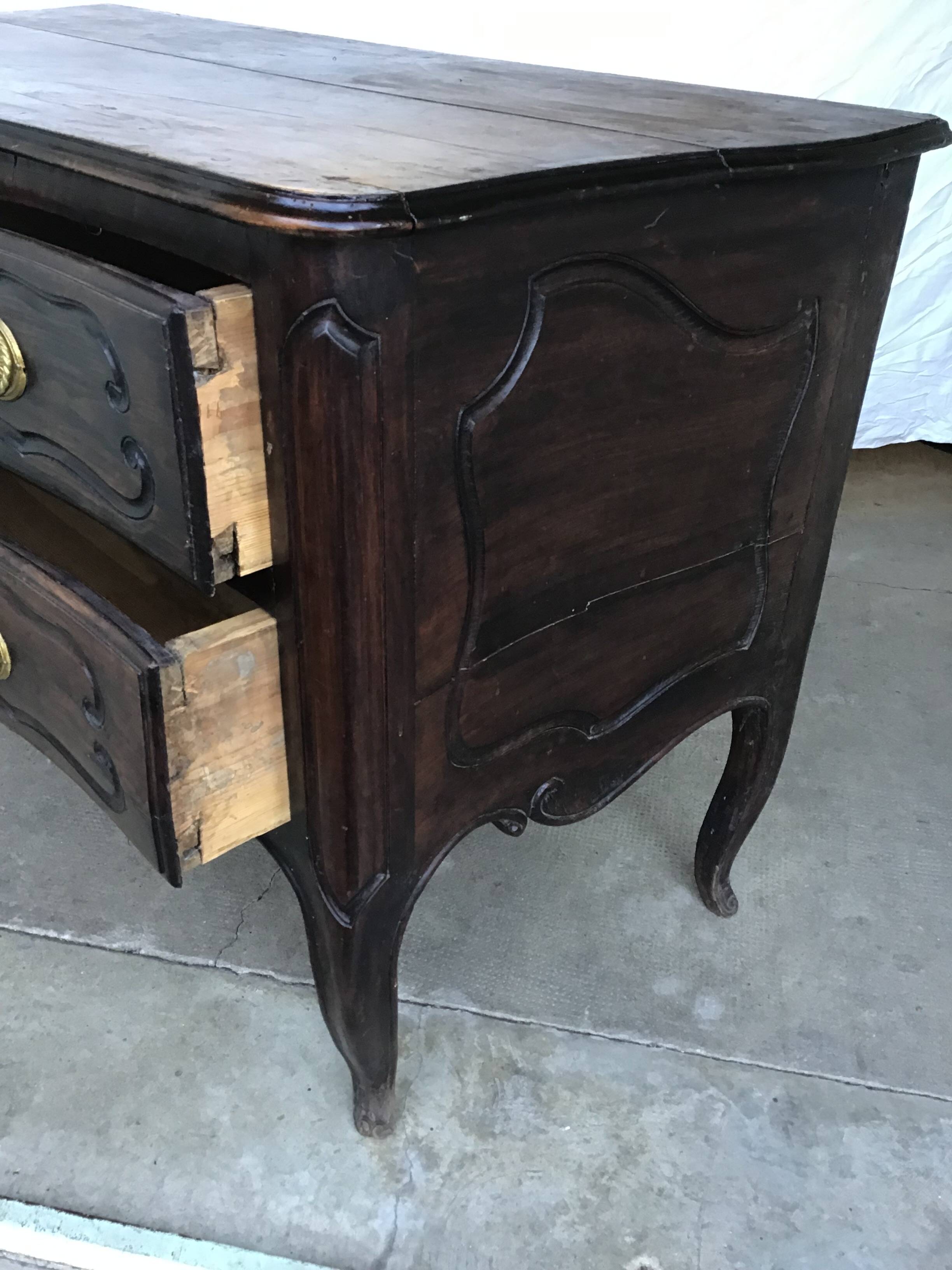 Louis XV sauté pan curved on all sides with 2 drawers on the front