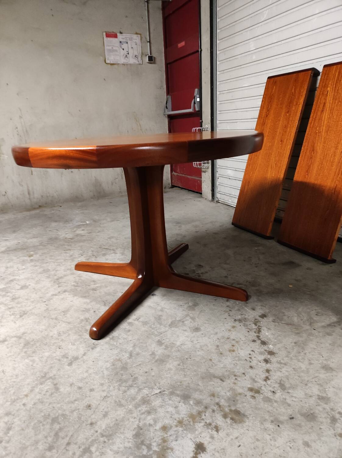 Table vintage Bauman