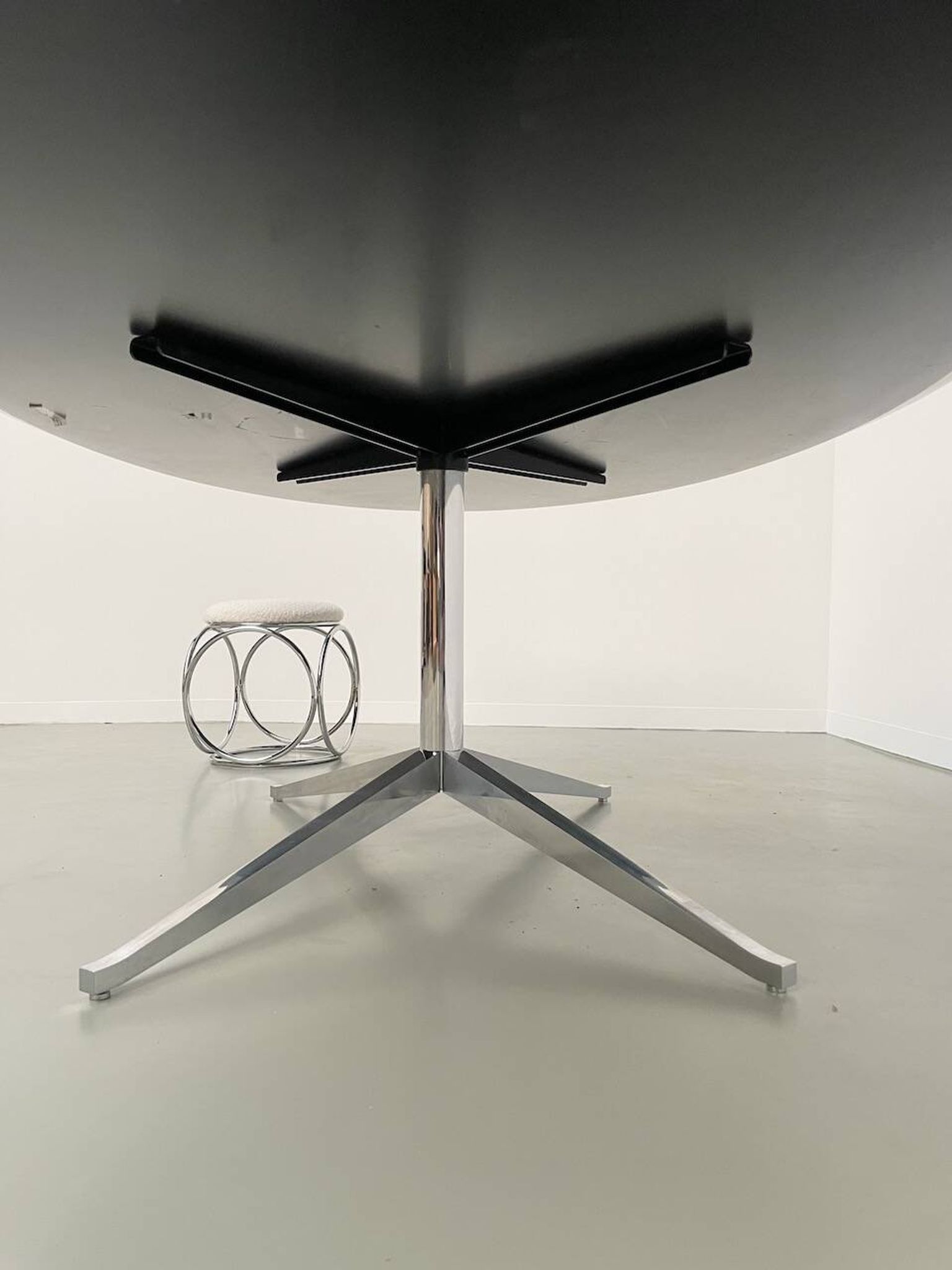 Table de conférence ou repas Knoll 244 cm