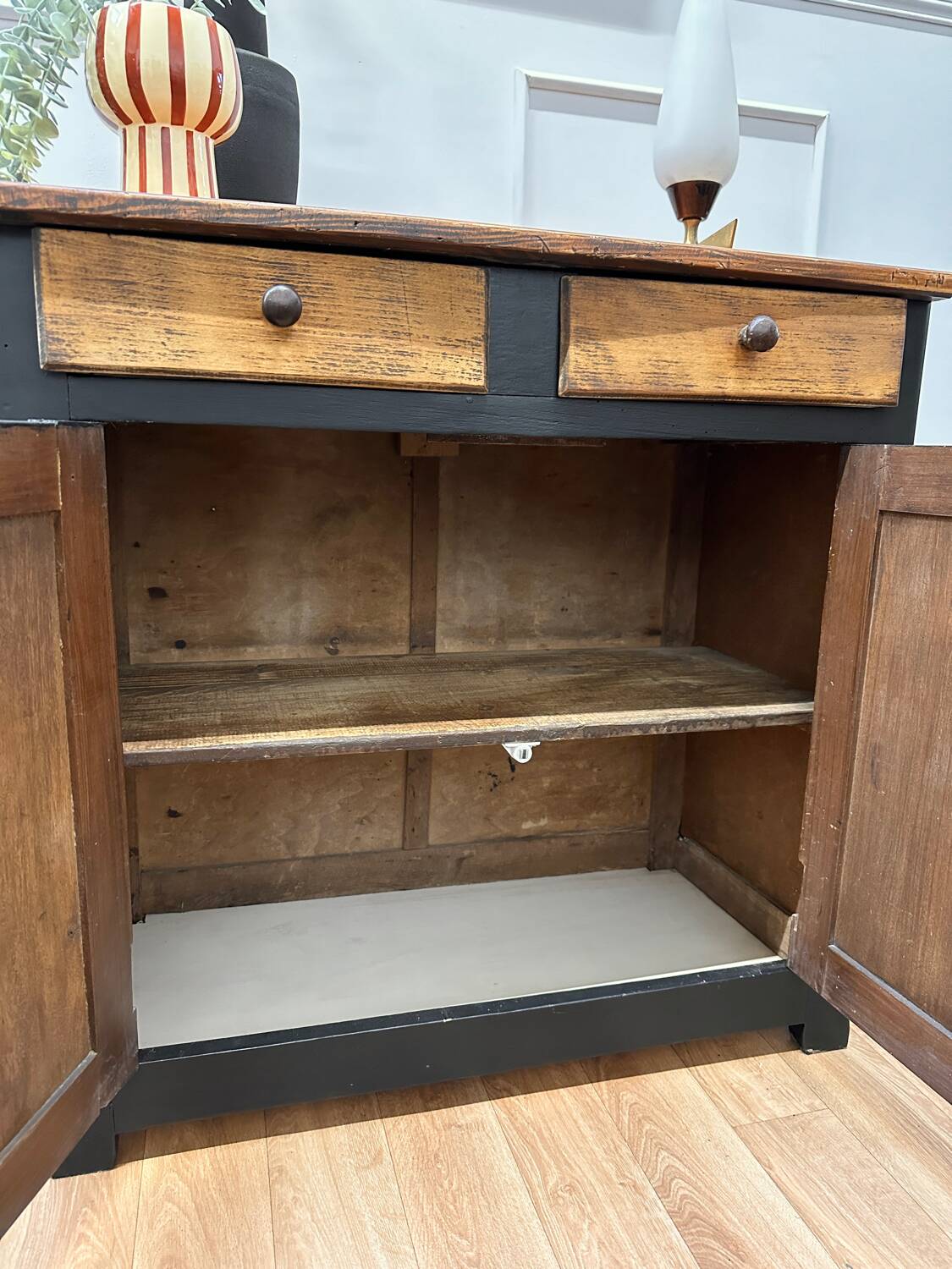 Parisian black and wood sideboard