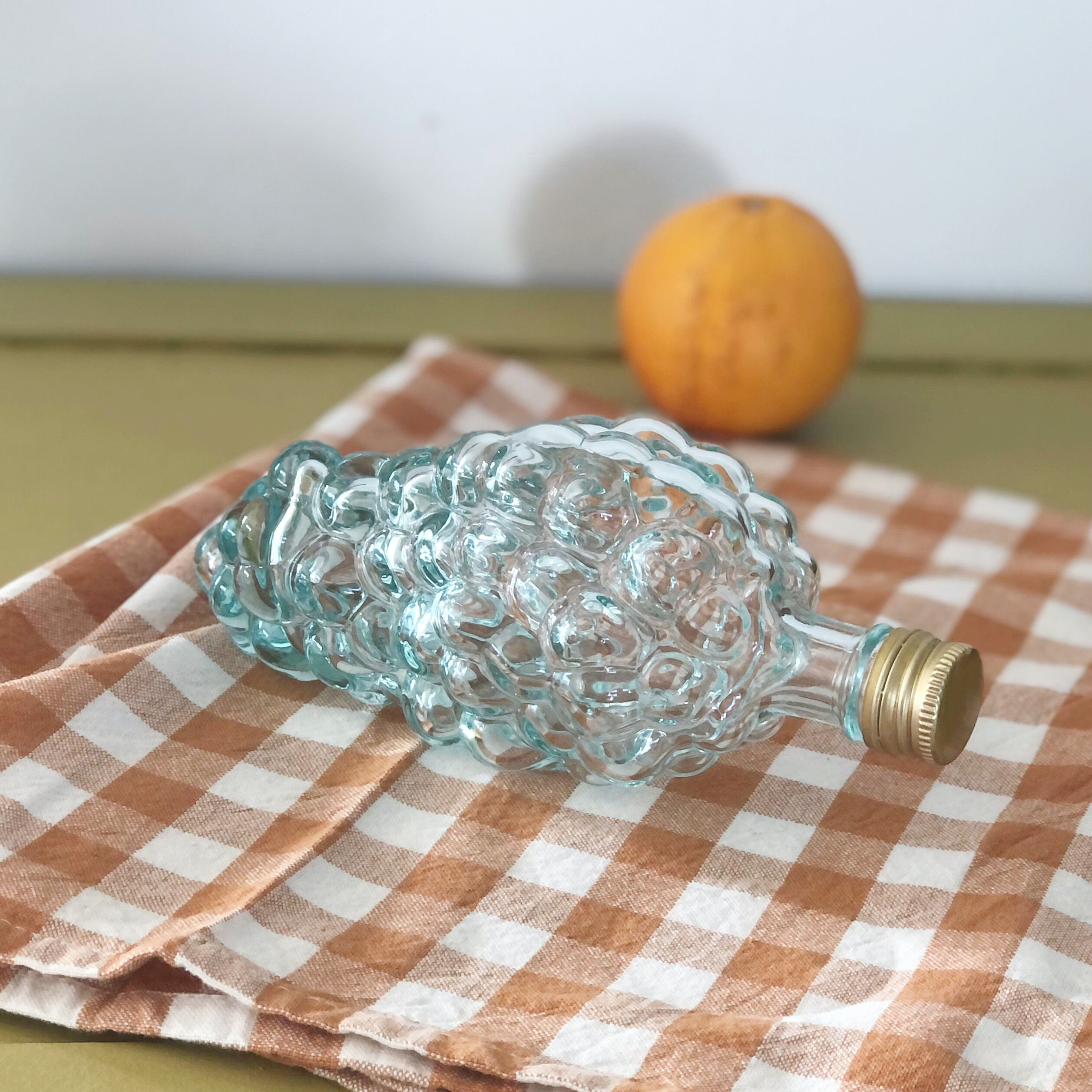 Grape bunch-shaped bottles