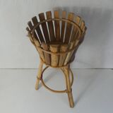 Rattan plant holder