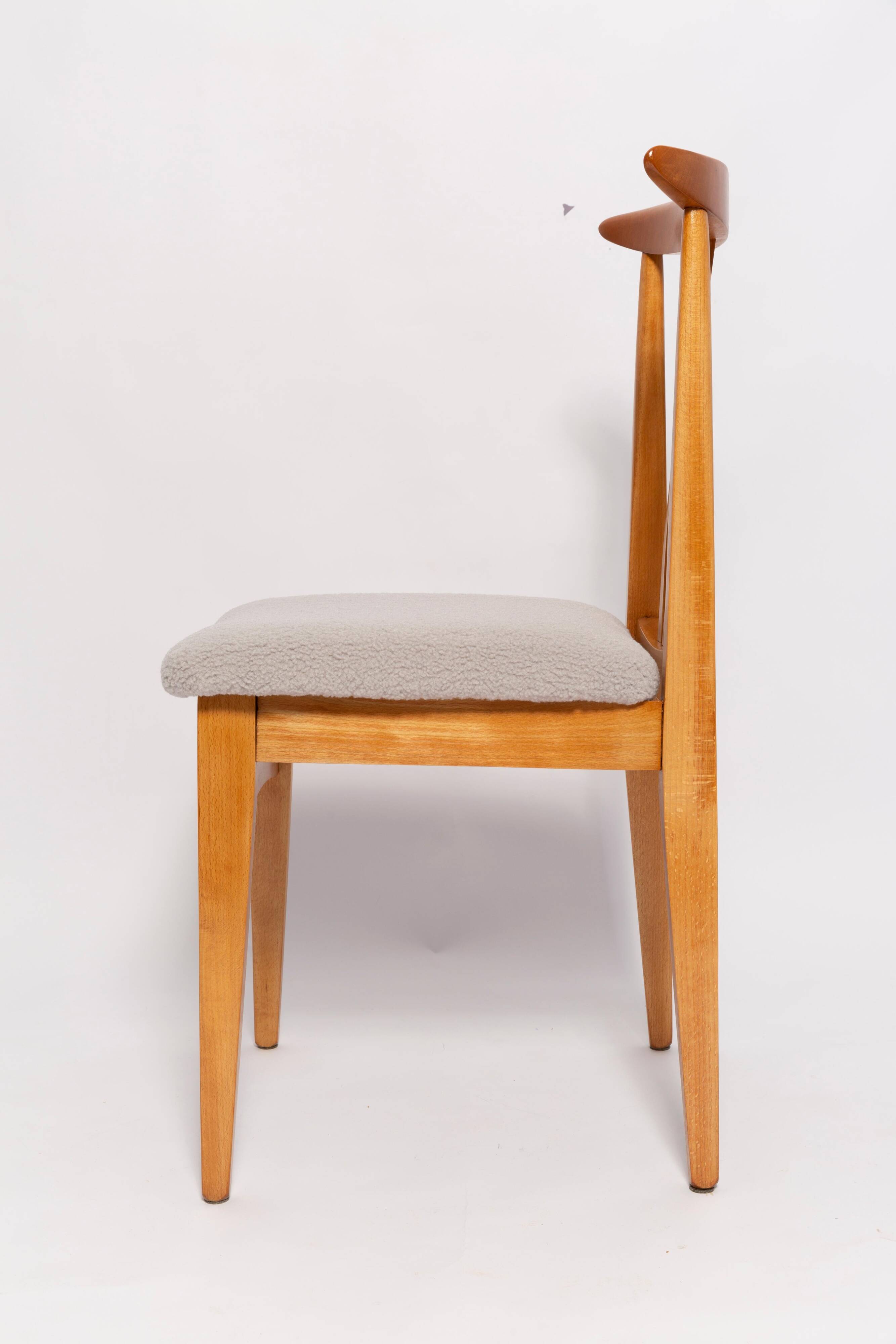 Mid-Century Chair in Linen Boucle and Light Wood by M. Zielinski, Europe, 1960s