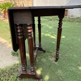 Folding side table on wheels
