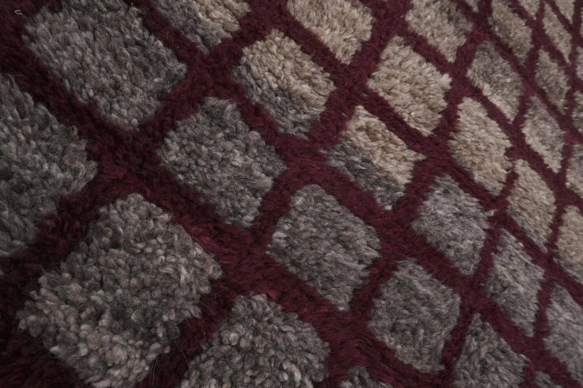 Vintage handmade Turkish rug 61x119 cm