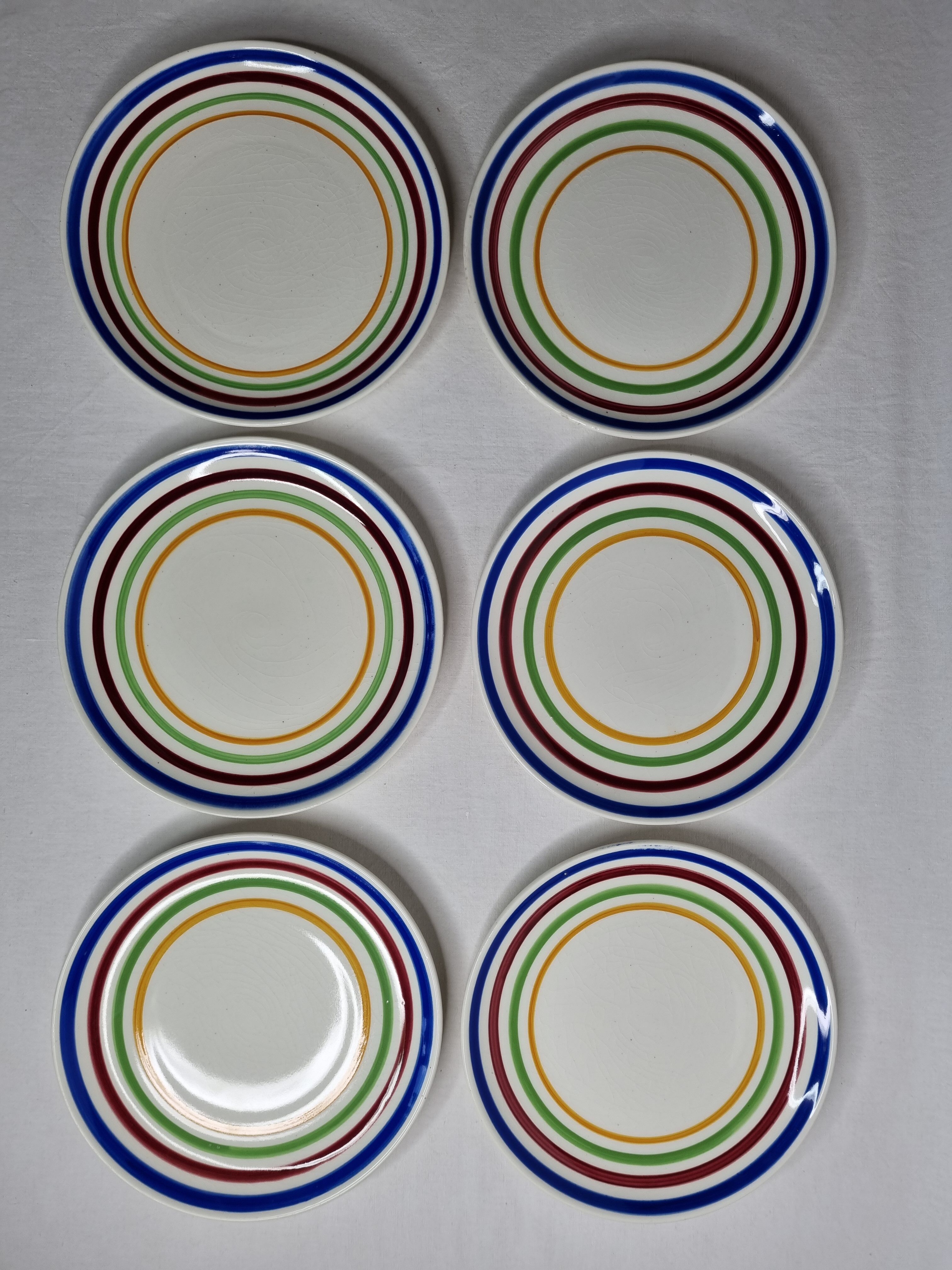 Dessert set, six dessert plates in Gien earthenware, 19 cm