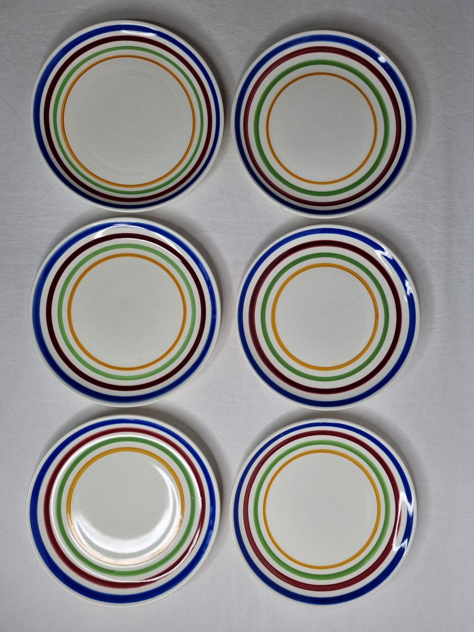 Dessert set, six dessert plates in Gien earthenware, 19 cm