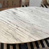 Composition de tables en marbre