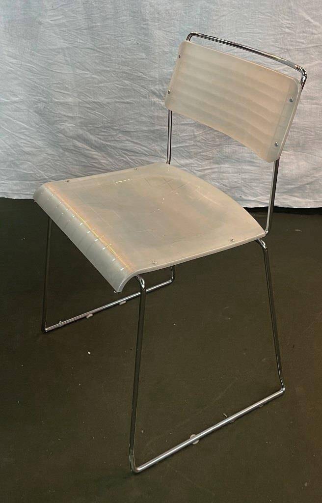 Set of 4 Italian Spilimbergo chairs in chromed steel and white plastic
