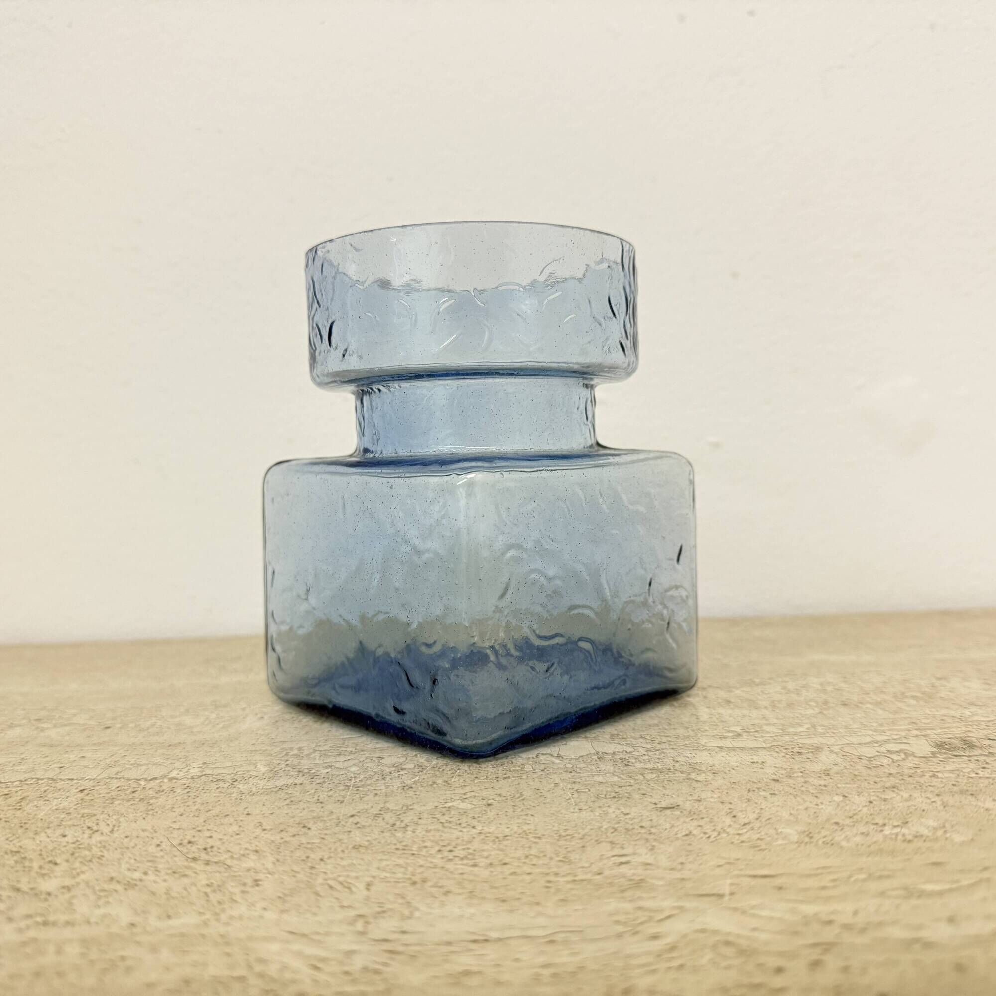 Pala glass vase by Helena Tynell for Riihimaki Glass Finland 1960’s