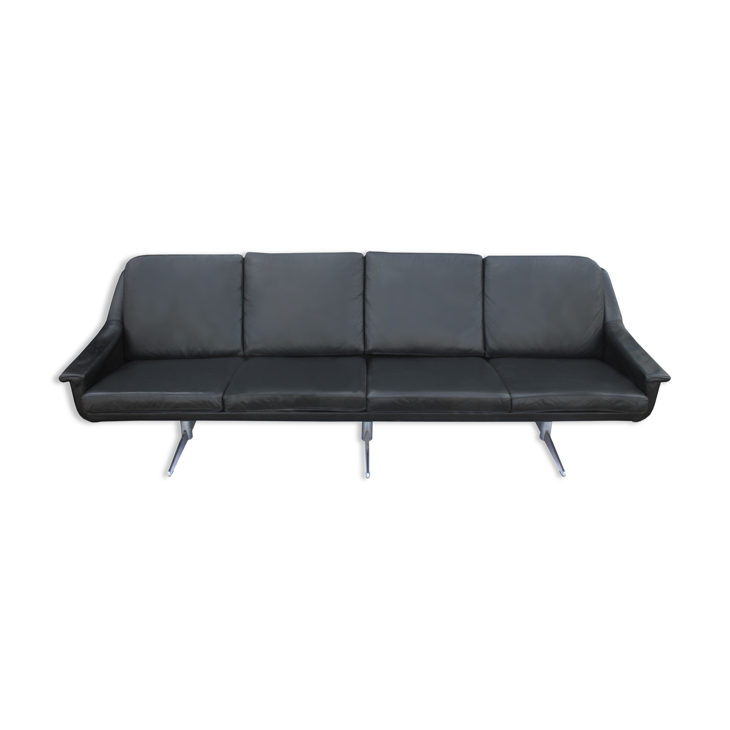 1960s leather 4-seater sofa