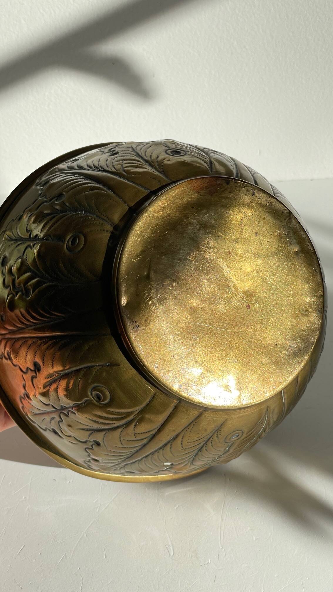 Art nouveau floral decor planter