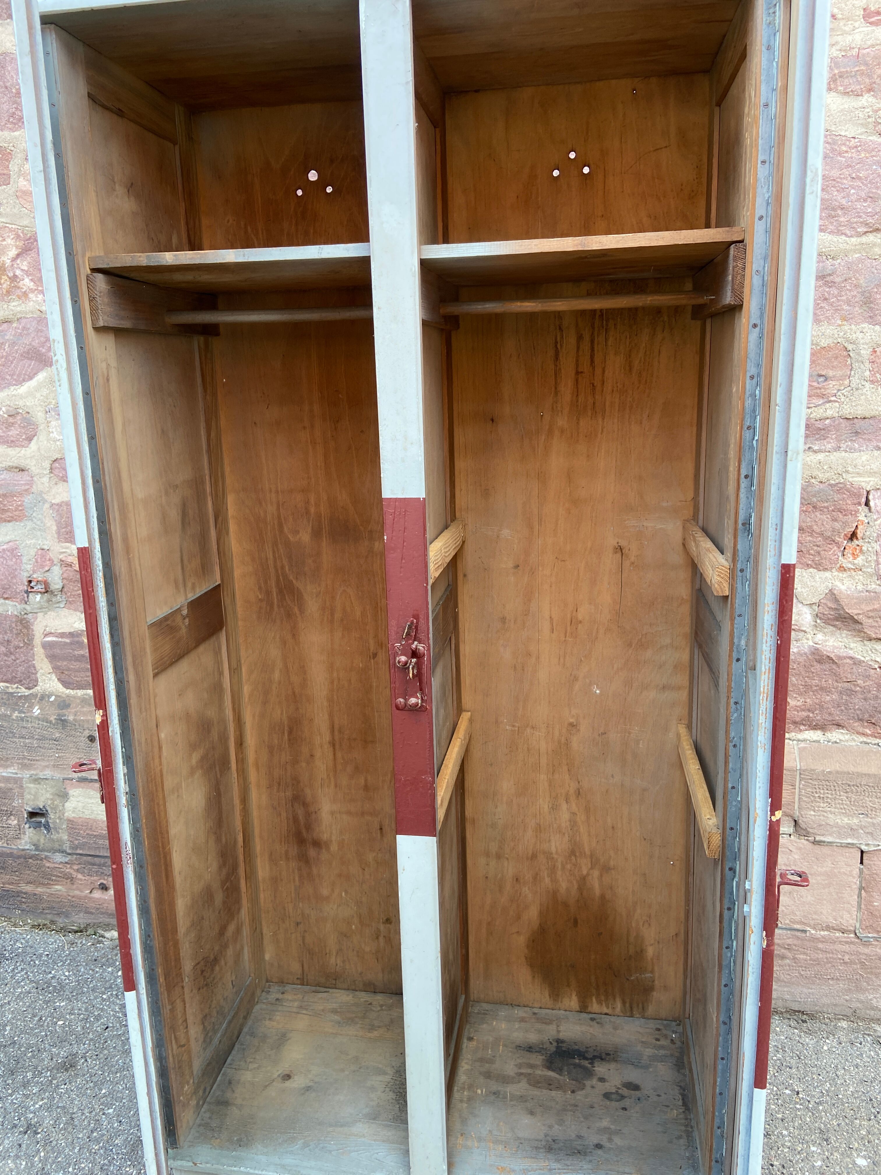 Industrial wood cloakroom 1920