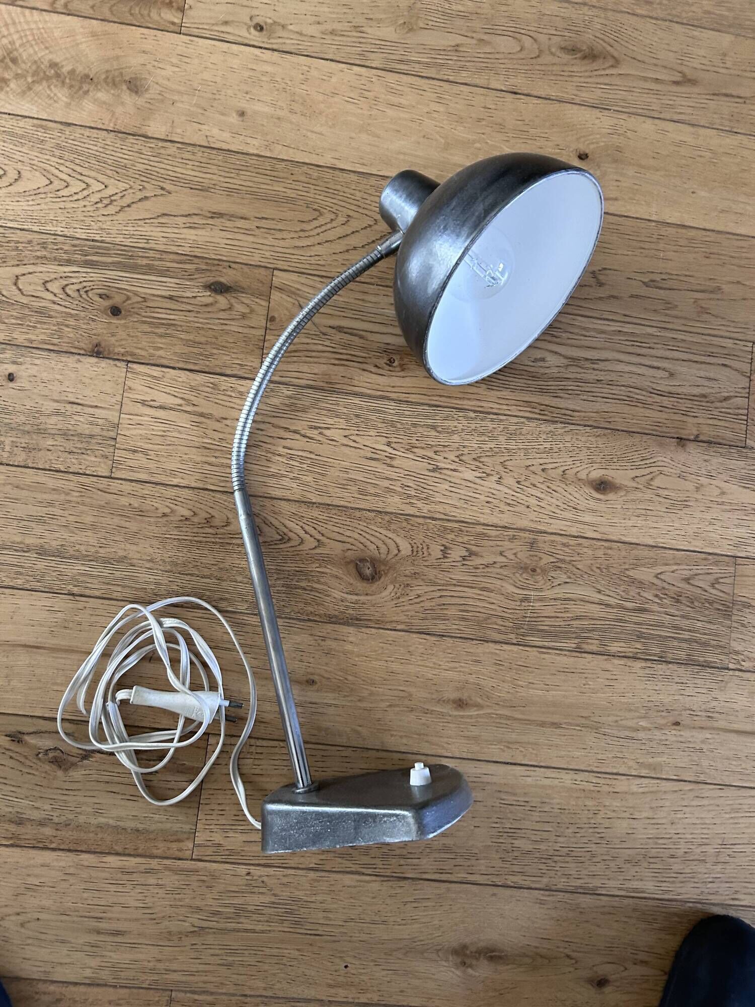 Vintage style desk lamp adher / Aluminor