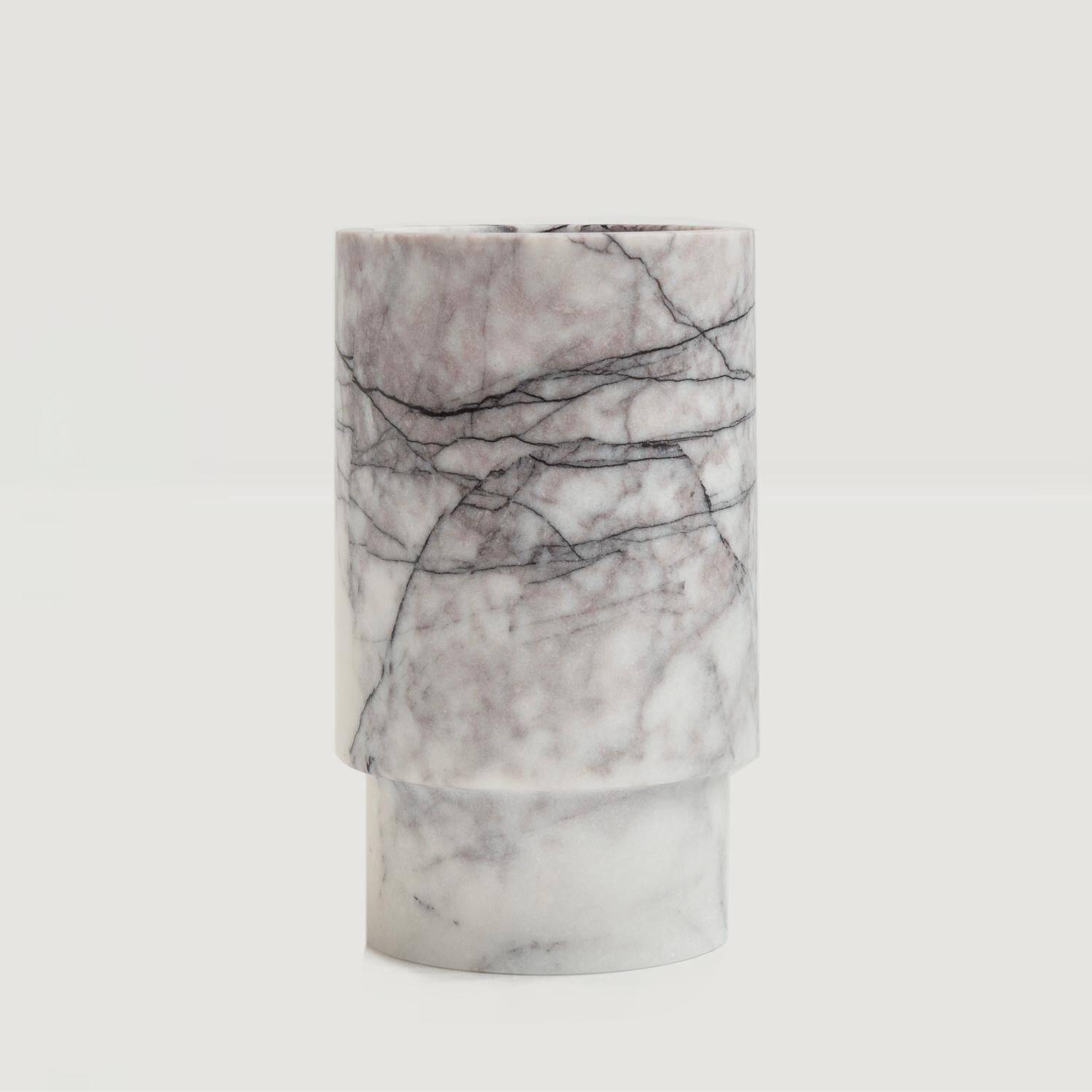 Vase marbre blanc lilas
